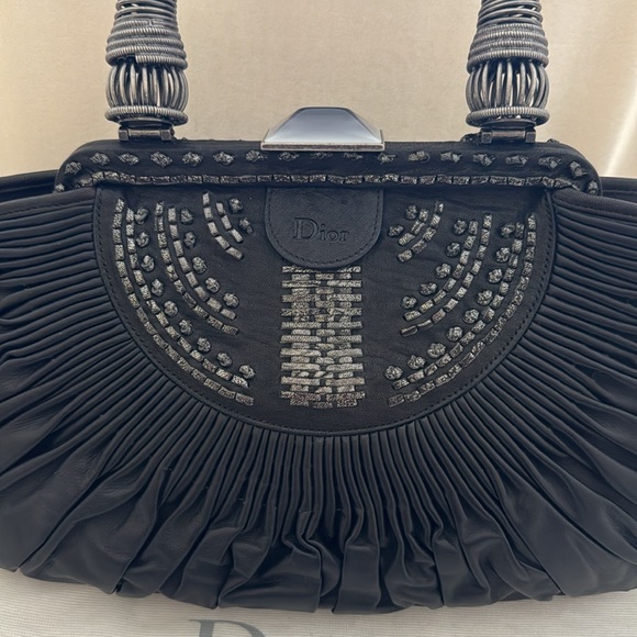 Dior Purse - Picture 4 of 14
